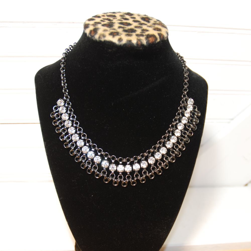 Premier Designs black chain Necklace Crystal Gothic‎ Victorian Collar Choker
